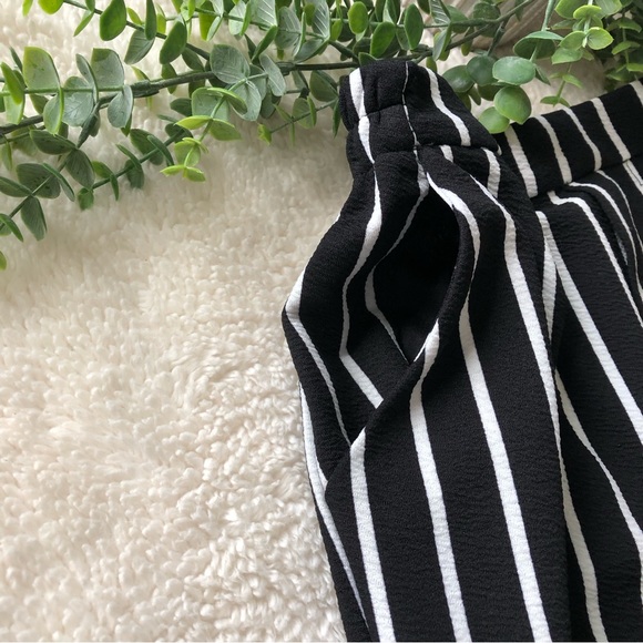 Striped wide leg pants with pockets SZ S - Picture 3 of 10